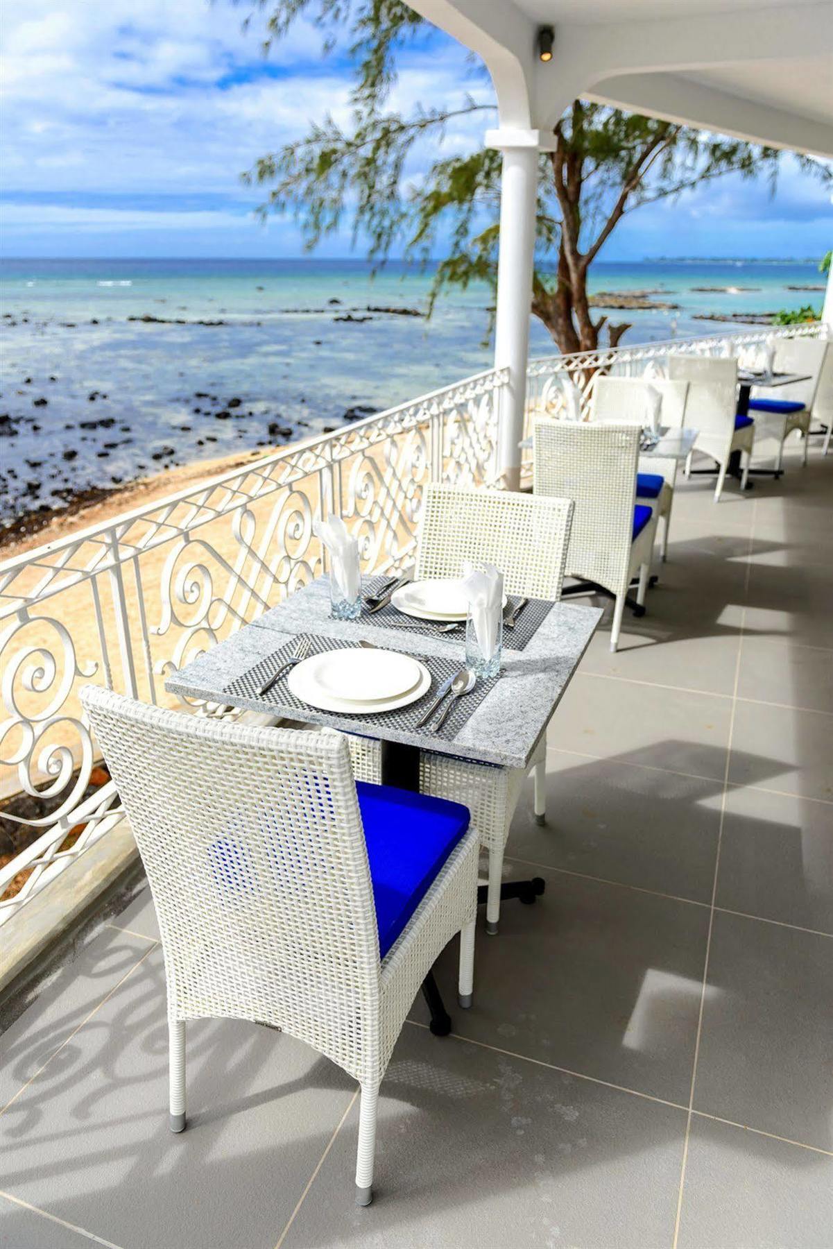 Voile Bleue Boutique Hotel Pointe aux Piments Exteriör bild