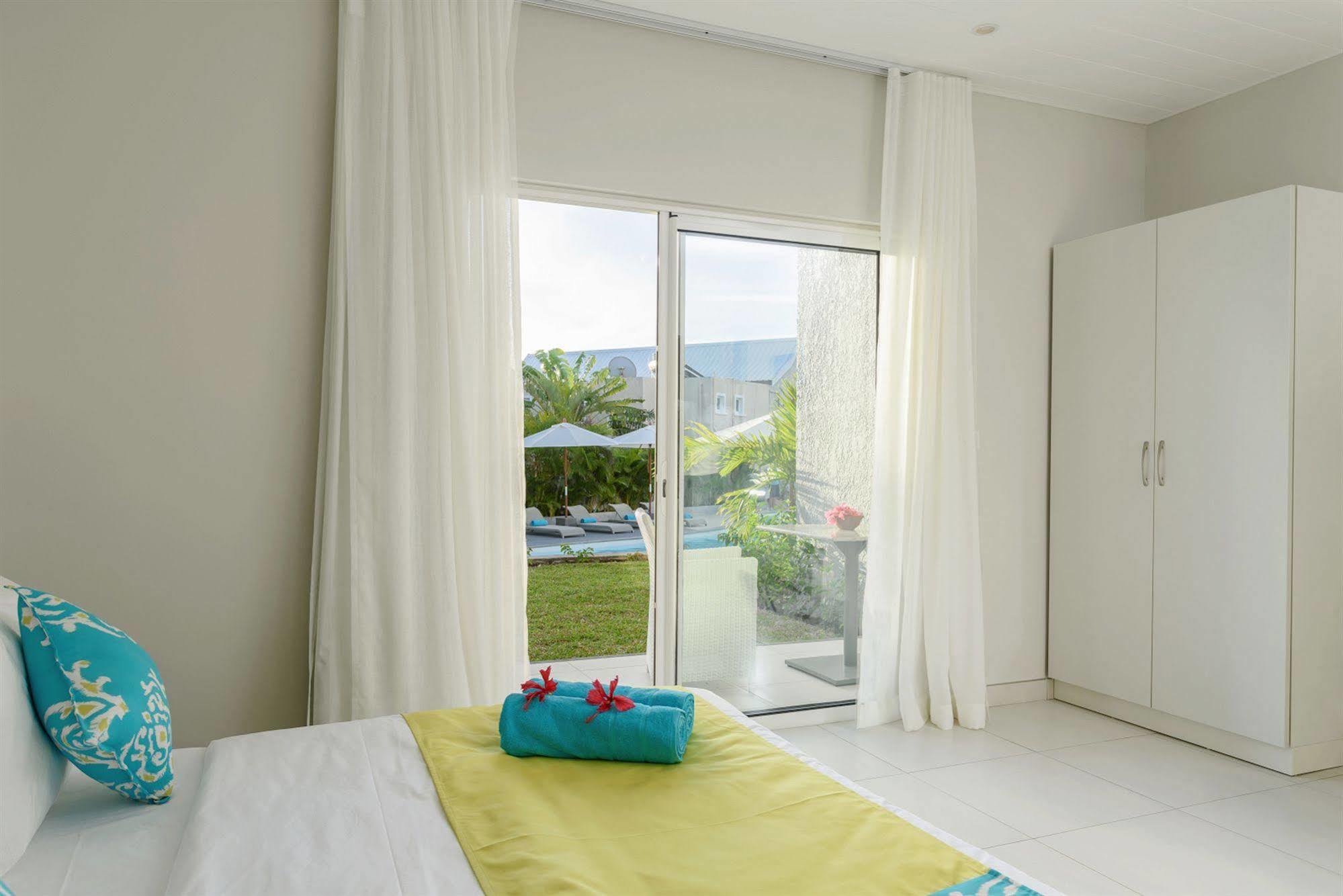 Voile Bleue Boutique Hotel Pointe aux Piments Exteriör bild
