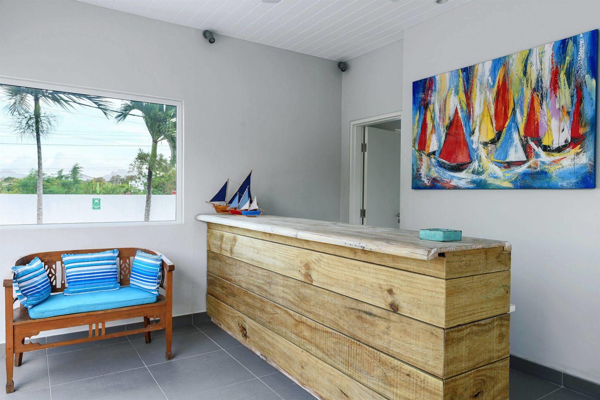 Voile Bleue Boutique Hotel Pointe aux Piments Exteriör bild