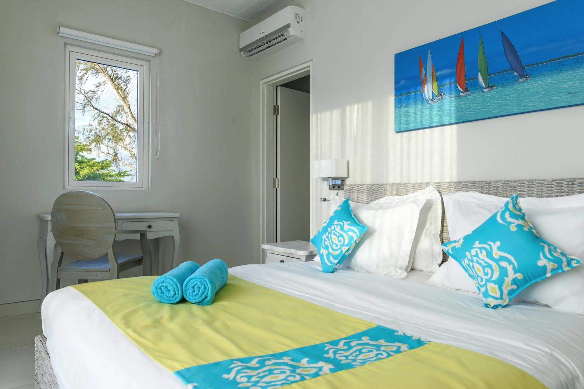 Voile Bleue Boutique Hotel Pointe aux Piments Exteriör bild